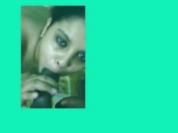 Kerala Busty Aunty (Sehemu ya 2) Mtazamaji wa Sinema wa Kihindi wa Kihindi