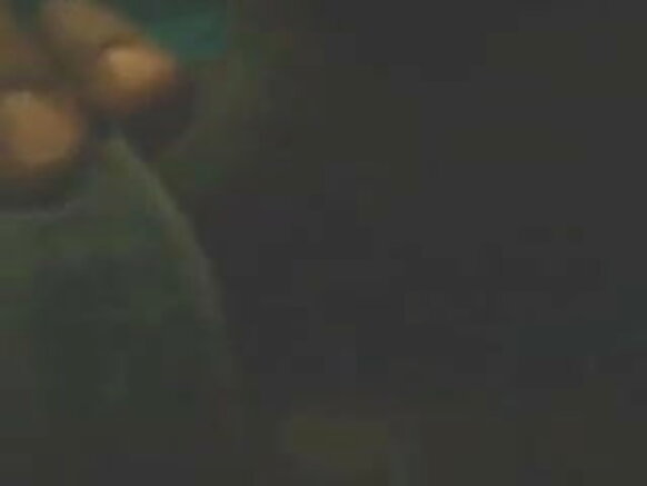 Mke wa Muhindi wa Uingereza avua nguo za video za ngono za filamu za kibongo