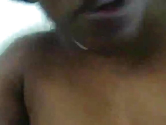 Kitamil wakiomboleza vidole vya shangazi...gimening hindi sexy full movie hd