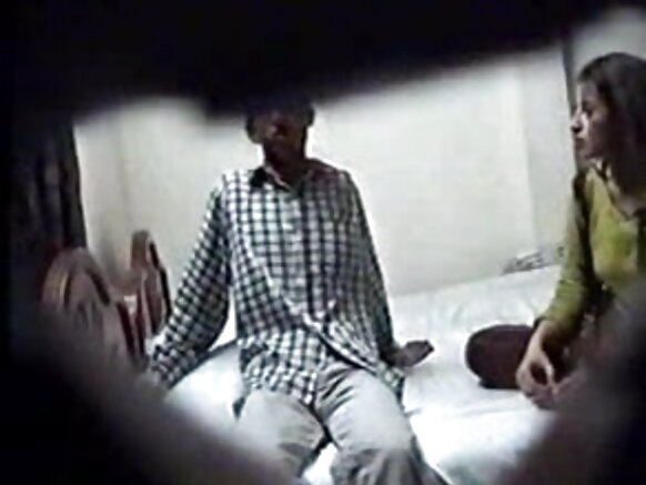 Chudai wa Kipakistani Aliwindwa na Mteja kwa Kihindi X X X X X Video ya HD Iliyofichwa