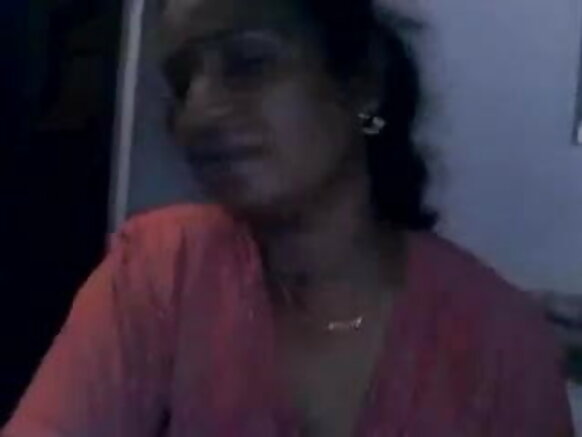 Blowjob Akili ya Shangazi wa Kitamil kutoka Kusini mwa India, Soft Hindi, Filamu ya Sexy HD, Titi Zilizowekwa wazi, Klipu ya Kihindi