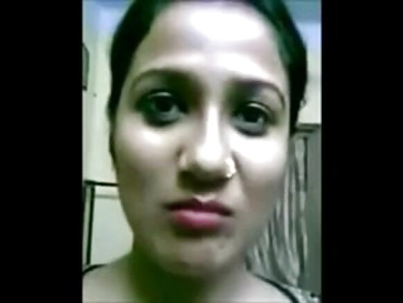Mafua Makubwa Msichana wa Kihindi Avua Nguo za Matiti Makubwa Madedede - Kajal Movie Sexy Homemade
