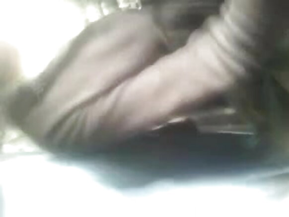 VIDEO YA MRONTITUDE FILAMU YA KIMAPENZI KAMILI KURONDA KATIKA BASI 2