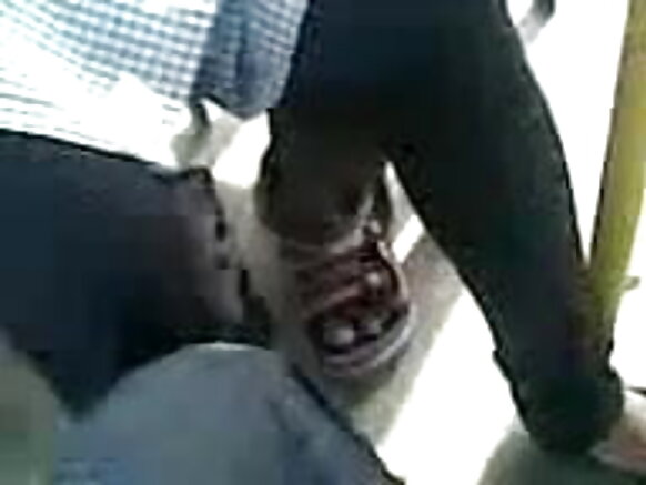 mwanafunzi wa chuo kikuu cha kapurthala bf sexy mine kwa busu la mapenzi la kihindi