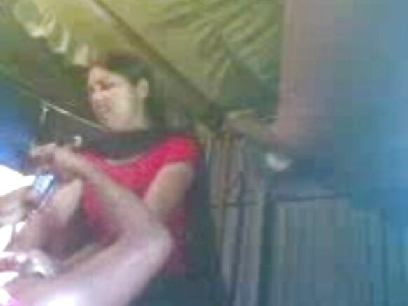 video mpya ya mapenzi kwa kiingereza aunty aunty