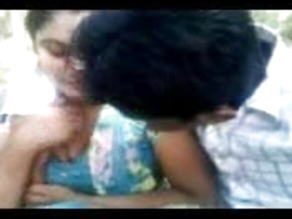 Chuo Kikuu cha Adarsh ​​Dhaka Bangla Bhojpuri Sexy Adarsh ​​Desh