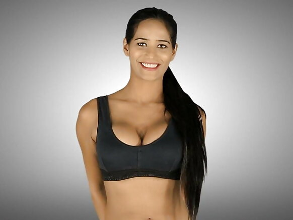 ponam pandey hindi movie sexy hot yoga desi boobs na punda desi
