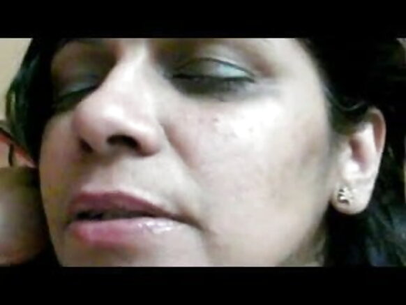 tamil komaa wote sexy movie aunty komavu tamil