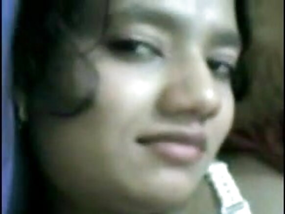 desi bhabhi boobs filamu kamili chupado bhabhi