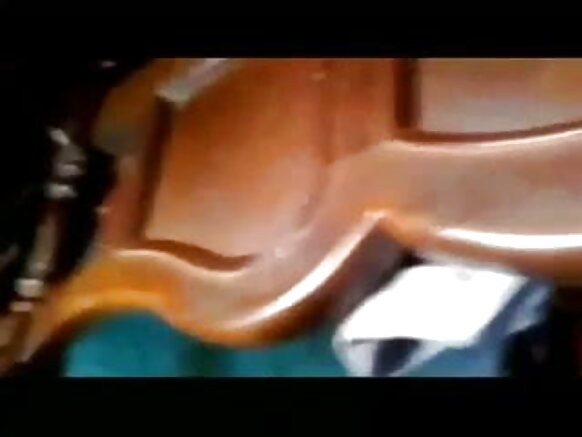 Wavulana wa Desi watomba wanafunzi watatu wa chuo kikuu na sinema kamili ya ngono