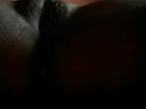 Movie kali ya Tetona Sexy Amazing Aunty India Bustonas amechumbiwa sana na mpenzi wake