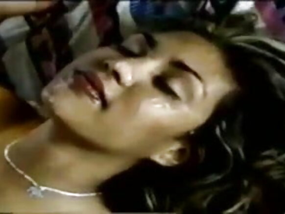 Kahaba Mpenzi wa Kihindi Alambwa Chumbani Kihindi Kisasa Movie Video HD - Ku