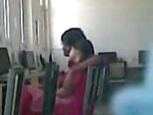 Kashfa ya Kashfa ya CC Movie ya Sexy Lazima Iendelee