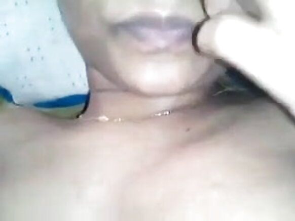 Desi wife ananyonya na kuchezea hard jayaprada sexy movie desi acheze sana