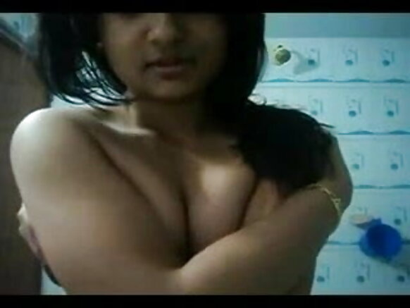 India babe video alifanya mwenyewe katika kuoga kuoga