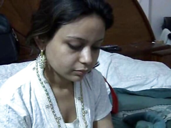 sexy paki saira khan x x x hd movie ngono na mume mapenzi na mume nyumbani