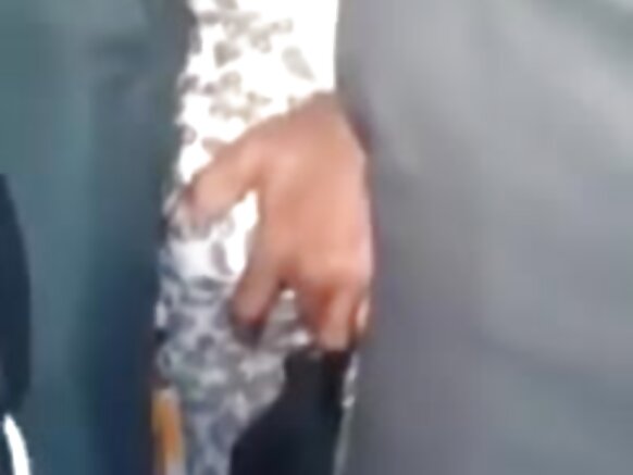 Kuwa na mazungumzo ya siri katika filamu ya siri ya HD ya treni ya siri