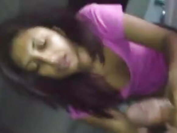 Uhindi Kubwa Bollywood Sexy High Definition Great Majani