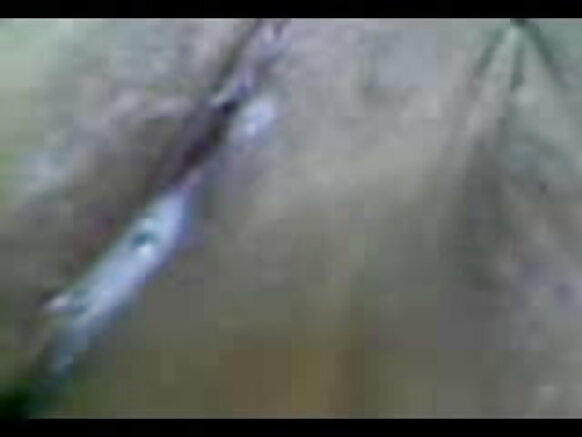 Desi aunty cum ndani ya madhuri dixit sexy movie desi aunty