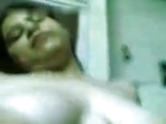 Desi desi aunty india gordita sexy movie show aunty anavaa uchi na kupiga punyeto