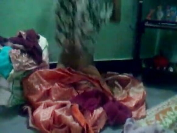 english indian sexy blue image aunty 1084 aunty india