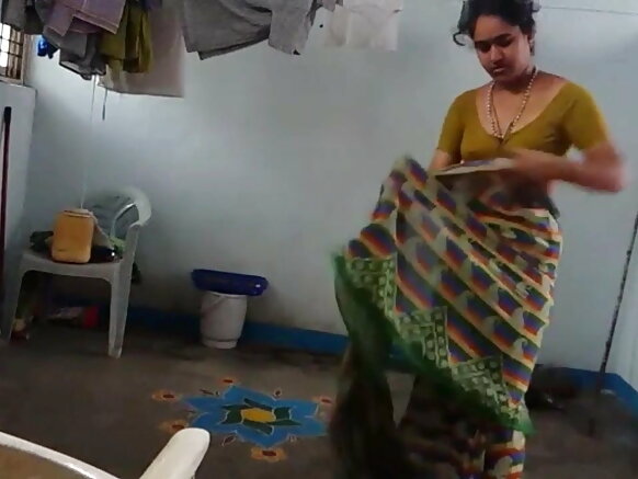 aunty sunita 4 aunty uchi movie show ya kuvutia