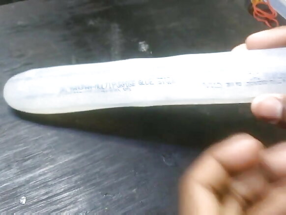 Jinsi ya kutengeneza vifaa vya kuchezea vya DIY vya ngono, ngono ya rununu na filamu ya picha za kuvutia kwa Kihindi, dildo, bunduki ya gundi
