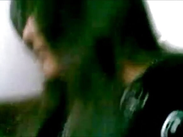 Hot desi hot girl bf sexy film girl alirekodi selfie kwa mpenzi wake