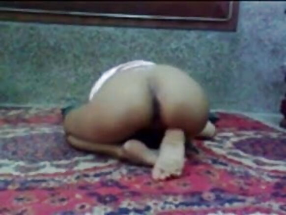 Desi sexy girl anatomba video ya zamani ya filamu ya kihindi ya kuvutia