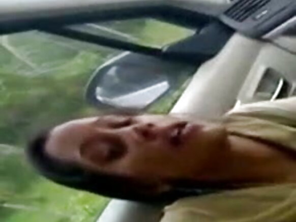 22 Mallu Babe Apanda Filamu ya Kisisi ya HD Babe Mamaja na Vigoro Paseo kwenye Gari
