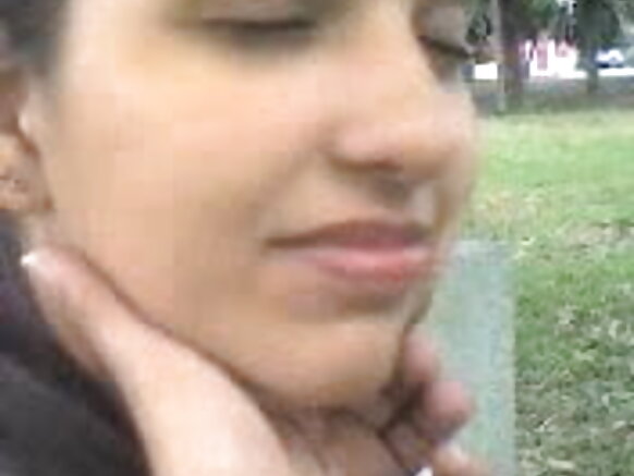 nje india sexiest movie girl sucks jogoo nje